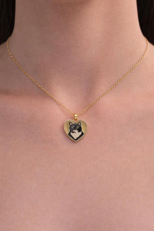 Gold Heart Cat Pendant Necklace