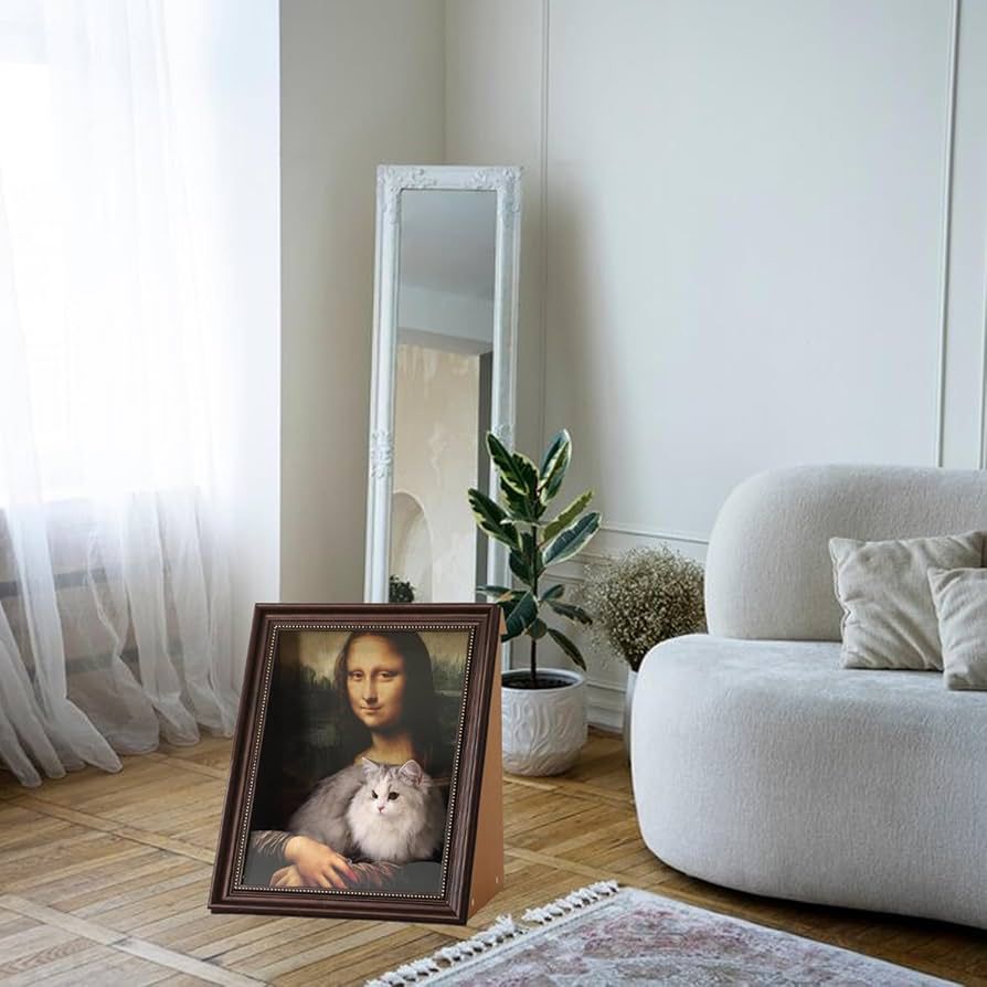 Mona Lisa Cat Scratcher Bed