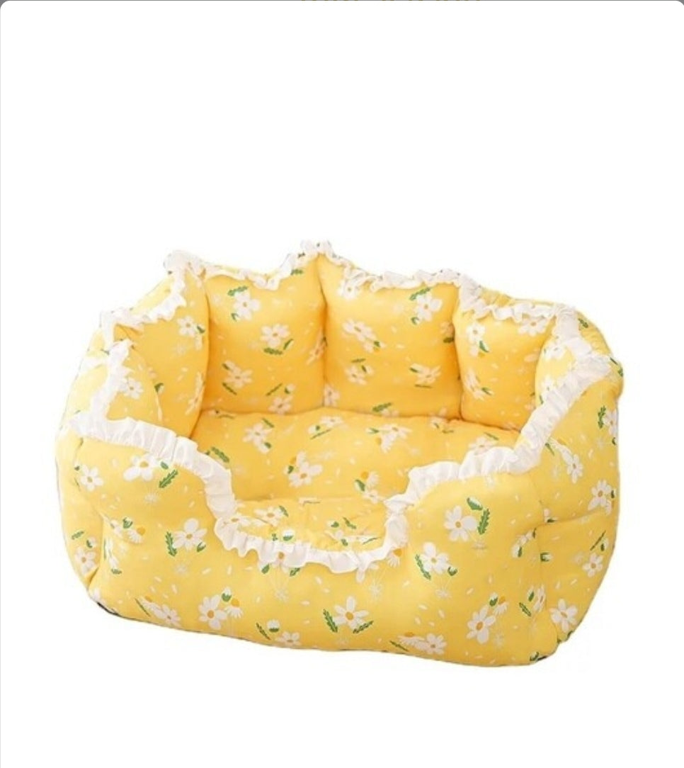 Bed for Cats & Dogs Yellow colour for  four season